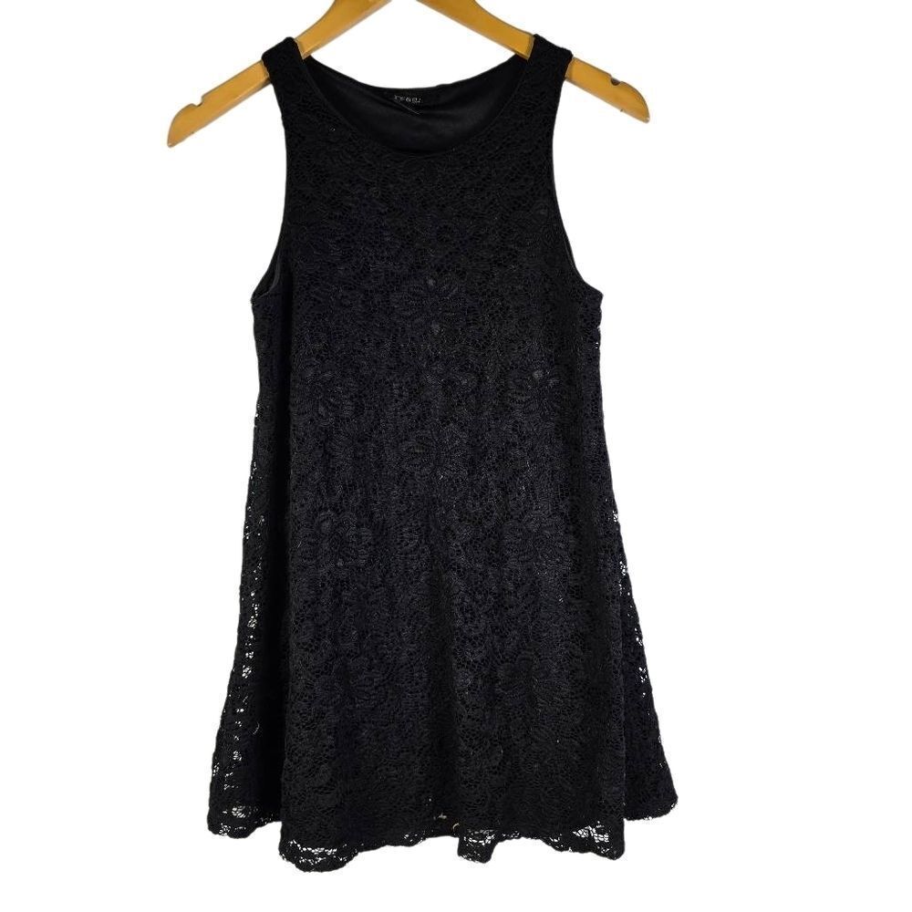 Joe & Elle Black Floral Lace Mini Dress